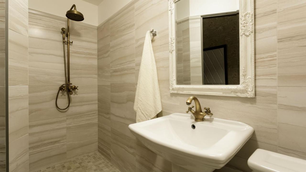 Castle Spa Wagenkuell Taagepera Ngoại thất bức ảnh
