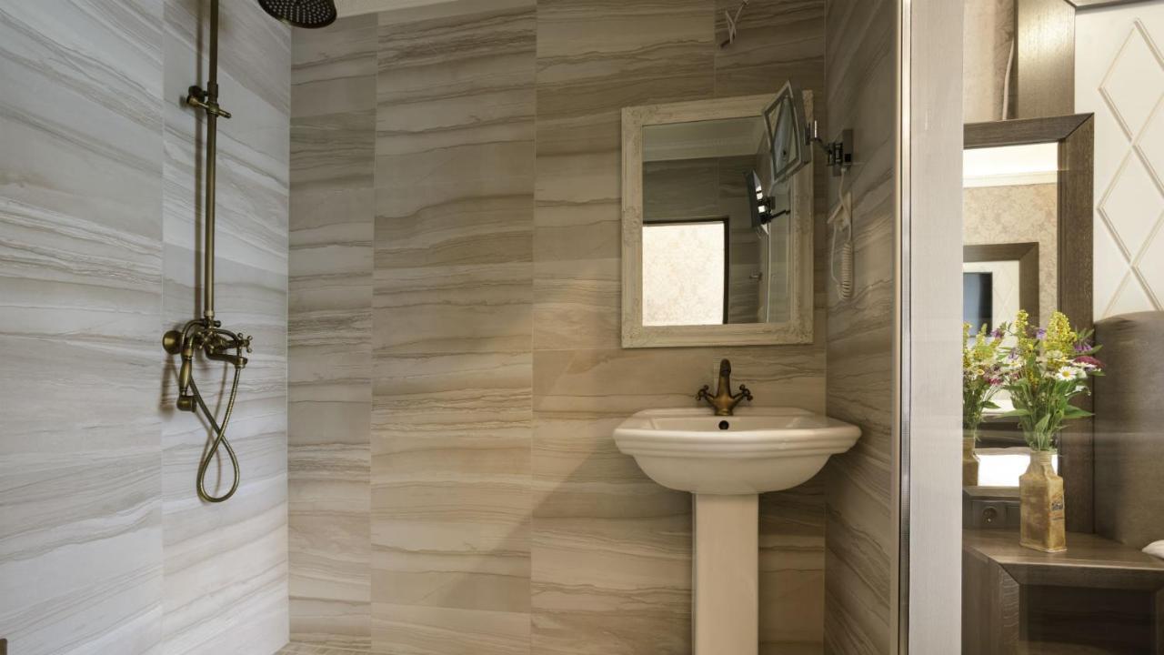 Castle Spa Wagenkuell Taagepera Ngoại thất bức ảnh