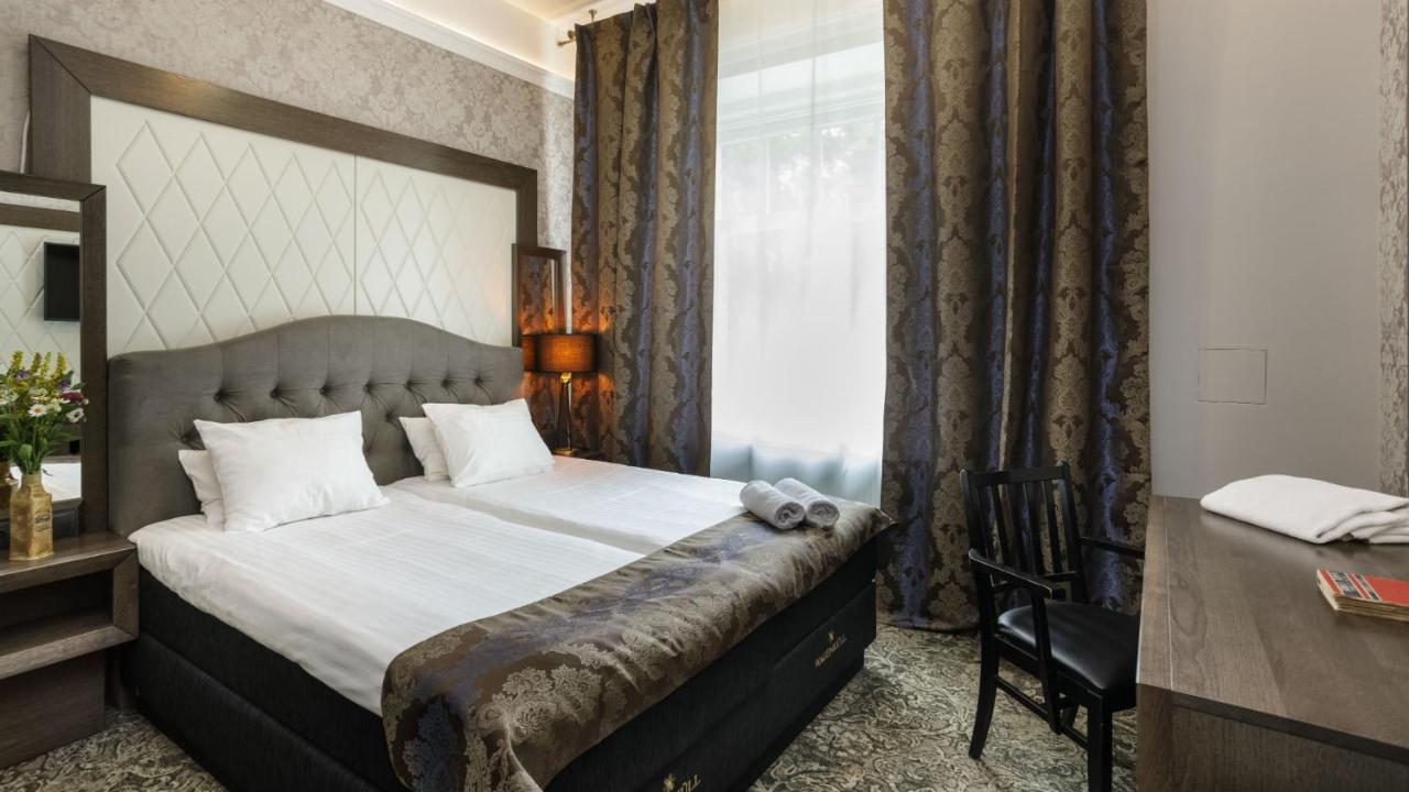 Castle Spa Wagenkuell Taagepera Ngoại thất bức ảnh