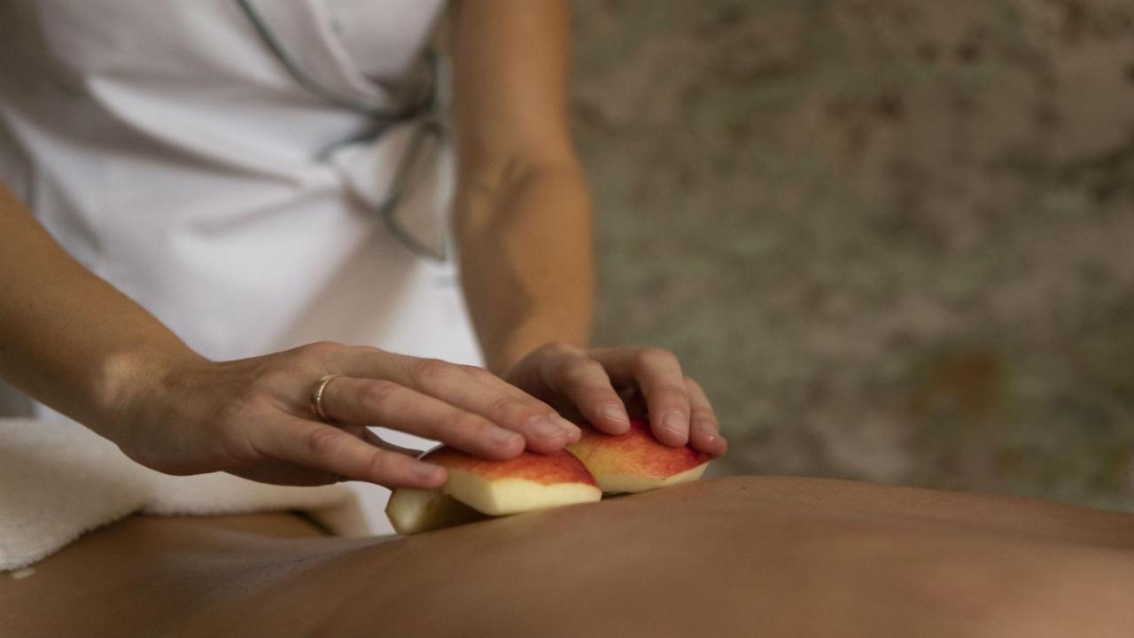 Castle Spa Wagenkuell Taagepera Ngoại thất bức ảnh
