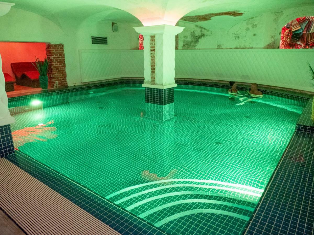 Castle Spa Wagenkuell Taagepera Ngoại thất bức ảnh