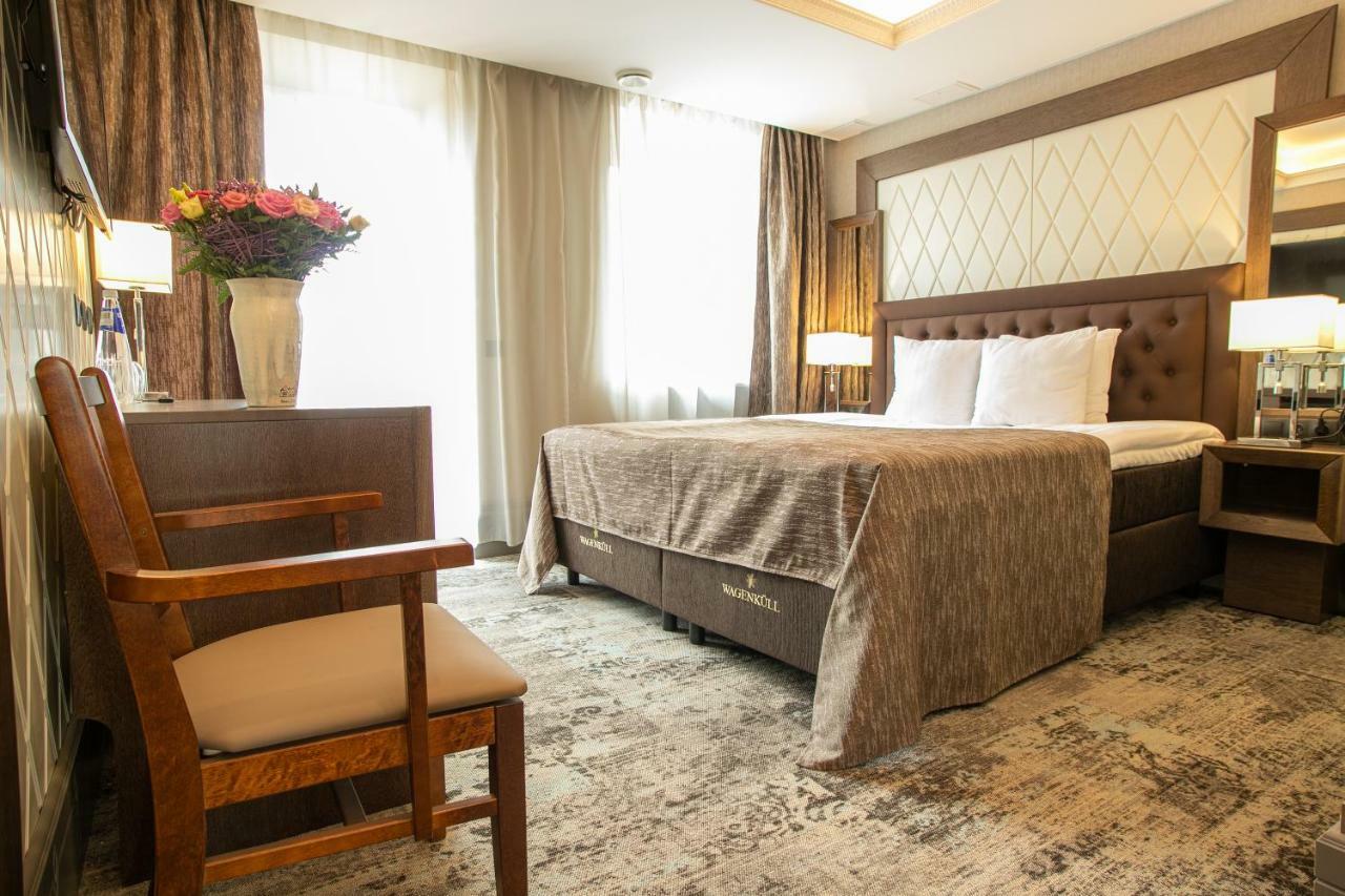 Castle Spa Wagenkuell Taagepera Ngoại thất bức ảnh